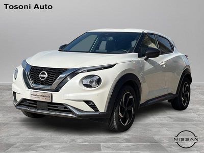 Usata Nissan Juke N-Connecta 114 CV (83 kW) 2023 White pearl brilliant SUV