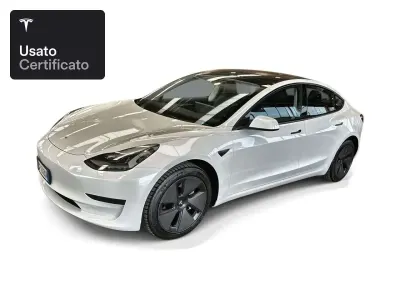 Usata Tesla Model 3 RWD 283 kW (385 CV) 2023 Pearl white multicoat Berlina