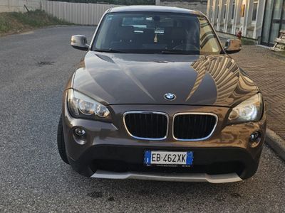 Käytetty BMW X1 177 HP (130 kW) 2010 Ruskea Katumaasturi