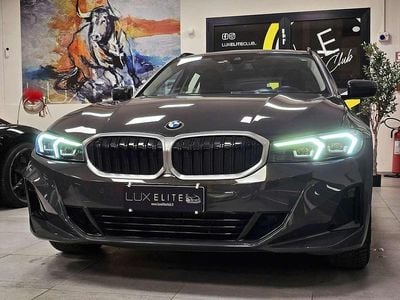 Begagnad BMW 320 Advantage 190 HK (139 kW) 2022 Vit Kombi
