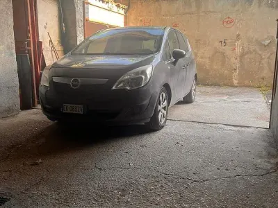 Occasion Opel Meriva 95 ch (69 kW) 2011 Gris Monospace