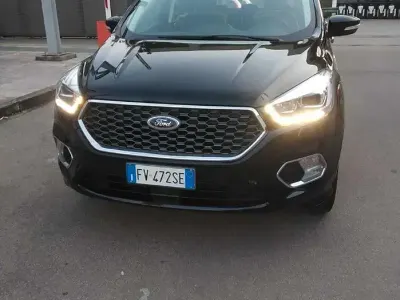 Occasion Ford Kuga Vignale 179 ch (131 kW) 2019 Noir SUV