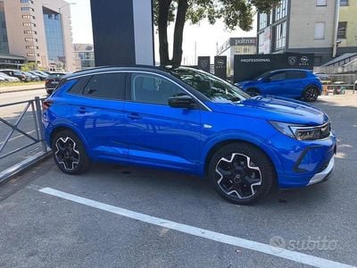 Usata Opel Grandland X Ultimate 131 CV (96 kW) 2022 Blu SUV