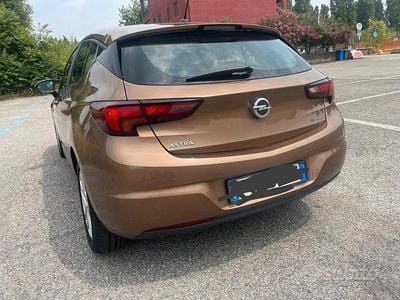Usata Opel Astra S 150 CV (110 kW) 2016 Bronzo Berlina