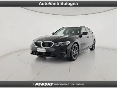 Begagnad BMW 320 Advantage 2022 Svart Kombi