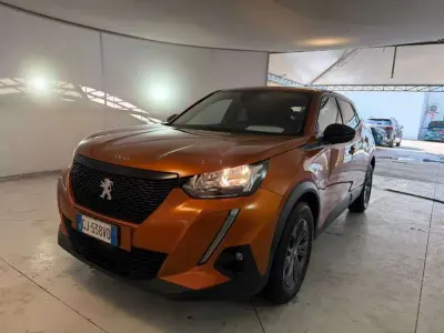 Usata Peugeot 2008 Active 2022 Orange power SUV