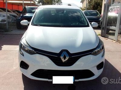 Bianco Usata 2022 Renault Clio V Evolution Berlina | 12.999 € (Buon prezzo)