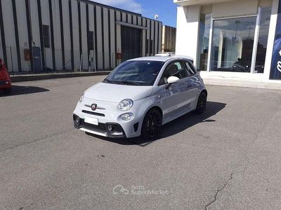 Usata Abarth 695 180 CV (132 kW) 2022 Grigio Utilitaria