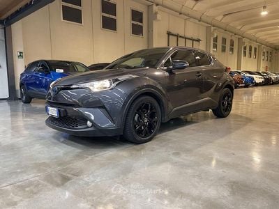 Usata Toyota C-HR Trend 122 CV (89 kW) 2018 Grigio SUV