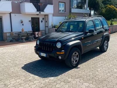 Occasion Jeep Cherokee 163 ch (119 kW) 2004 Bleue SUV
