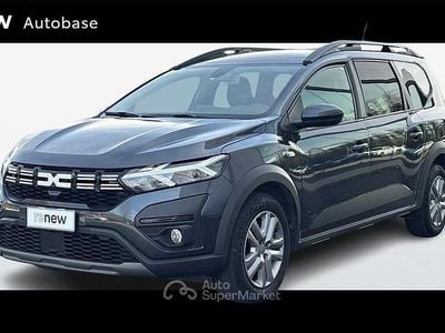 Usata Dacia Jogger Expression 101 CV (74 kW) 2022 Gray Monovolume