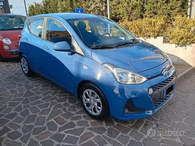 Usata Hyundai i10 Classic 66 CV (48 kW) 2017 Blu Utilitaria