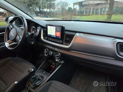 Usata Kia Stonic 84 CV (61 kW) 2022 Grigio SUV