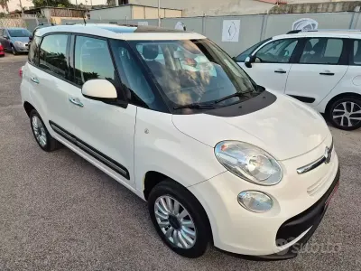 Usata Fiat 500L Lounge 80 CV (58 kW) 2015 Bianco Monovolume