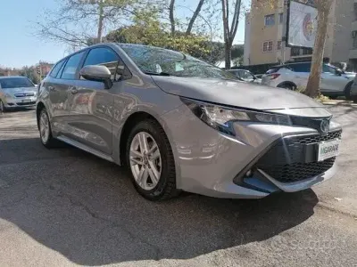 Usata Toyota Corolla Business Edition 98 CV (72 kW) 2022 Grigio Station wagon