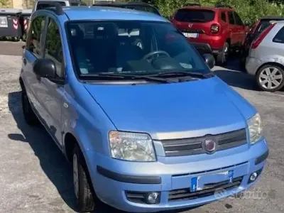 Begagnad Fiat Panda Dynamic 69 HK (50 kW) 2009 Halvkombi