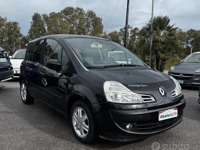Usata Renault Modus Dynamique 86 CV (63 kW) 2008 Nero Monovolume