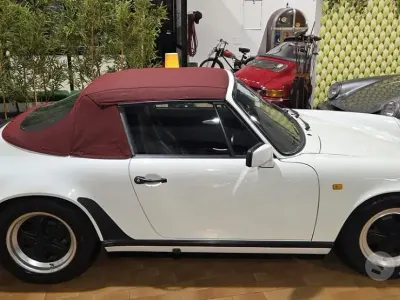 Usata Porsche 911 Carrera Cabriolet 231 CV (169 kW) 1987 Bianco Cabrio