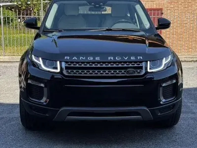 Begagnad Land Rover Range Rover evoque HSE 241 HK (177 kW) 2017 Svart SUV