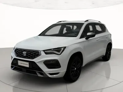 Usado Seat Ateca 4Drive 190 CV (139 kW) 2023 Blanco SUV