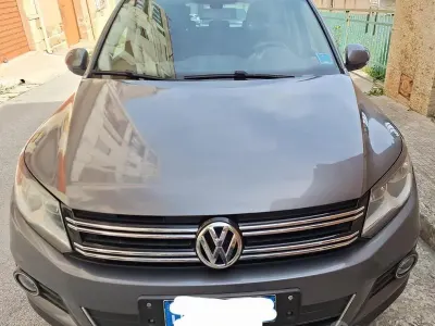 Usata VW Tiguan 150 CV (110 kW) 2016 Grigio SUV