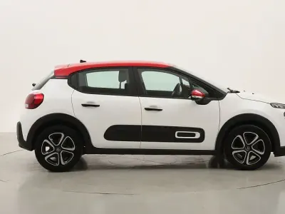 Begagnad Citroën C3 Shine 83 HK (61 kW) 2022 Halvkombi