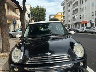 Usata Mini Cooper 119 CV (87 kW) 2007 Blu Utilitaria