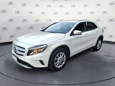 Usata Mercedes GLA180 Executive 109 CV (80 kW) 2015 Bianco SUV