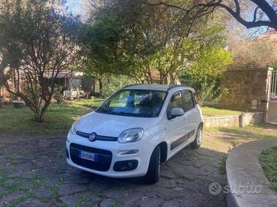 Usata Fiat Panda Lounge 85 CV (62 kW) 2012 Bianco Utilitaria