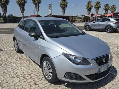 Usata Seat Ibiza 69 CV (50 kW) 2010 Berlina