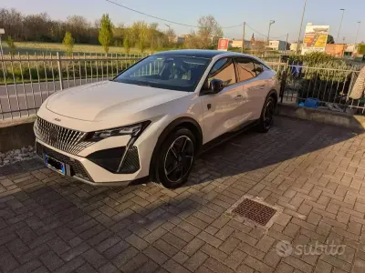 Usata Peugeot 408 GT GTi 131 CV (96 kW) 2024 Bianco Berlina