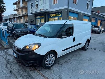 Usata Fiat Doblò 120 CV (88 kW) 2020 Bianco Monovolume