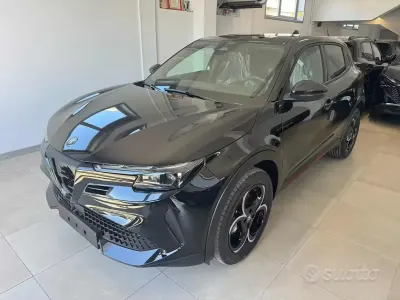 Nouvelle Alfa Romeo GT Junior Edizione Speciale 136 ch (100 kW) 2026 Noir SUV