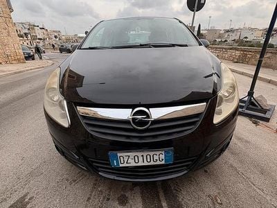Usata Opel Corsa 90 CV (66 kW) 2009 Nero Utilitaria