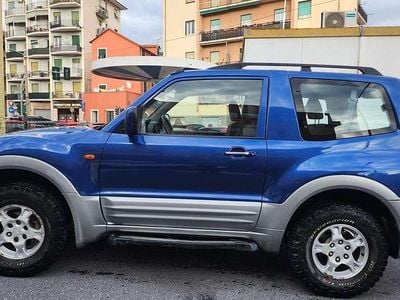 Blu/azzurro Usata 2001 Mitsubishi Pajero SUV | 13.500 € (Cara)