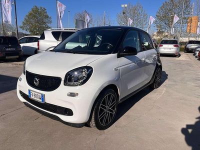 Usata Smart ForFour Passion 90 CV (66 kW) 2018 Bianco Utilitaria