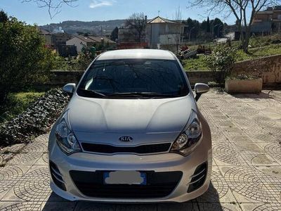 usata Kia Rio 3ª serie - 2015