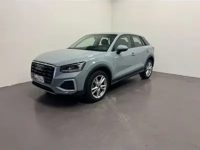 Usata Audi Q2 Admired 116 CV (85 kW) 2021 Grigio zinco perla SUV