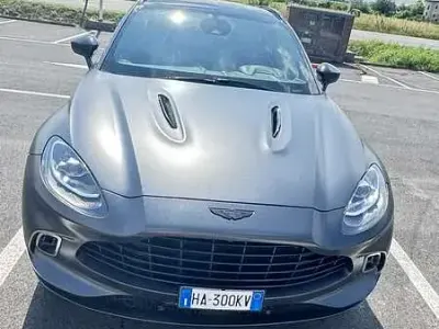 Usata Aston Martin DBX 551 CV (405 kW) 2021 SUV