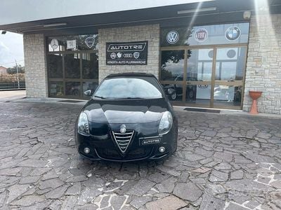 Usata Alfa Romeo Giulietta Exclusive 105 CV (77 kW) 2014 Nero Utilitaria