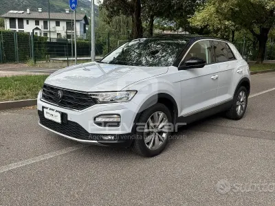 Usata VW T-Roc Style 150 CV (110 kW) 2019 Bianco SUV