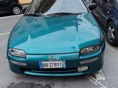 Usata Mazda 323F 88 CV (64 kW) 1999 Berlina