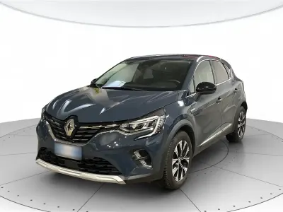 Usata Renault Captur Intens 145 CV (106 kW) 2023 Blu SUV