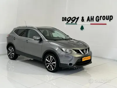 Gebraucht Nissan Qashqai Visia 131 PS (96 kW) 2014 Grau SUV