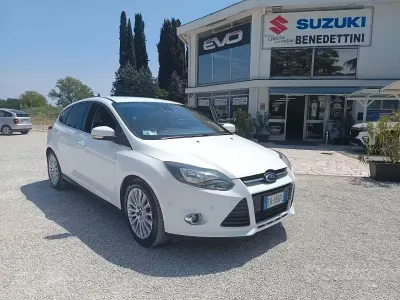 Usata Ford Focus 150 CV (110 kW) 2011 Bianco Berlina