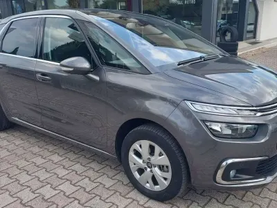 Usata Citroën C4 SpaceTourer Business Class 131 CV (96 kW) 2019 Platinum grey Monovolume
