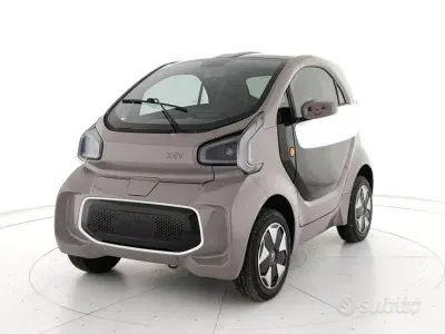 Usata XEV Yoyo 7 kW (10 CV) 2022 Grigio Utilitaria