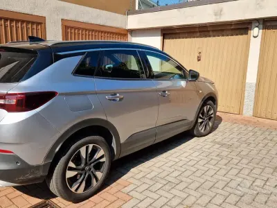 Usata Opel Grandland X 131 CV (96 kW) 2021 Grigio SUV