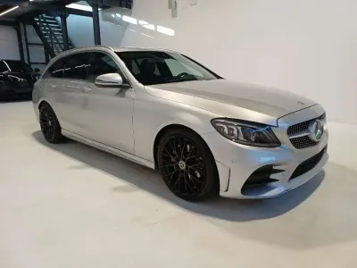 Gebraucht Mercedes C220 Premium 194 PS (142 kW) 2019 Grau Kombi