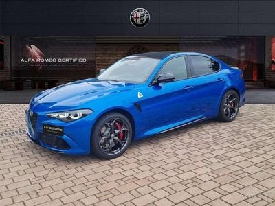 Nuova Alfa Romeo Giulia Quadrifoglio 518 CV (380 kW) 2025 Blu Berlina